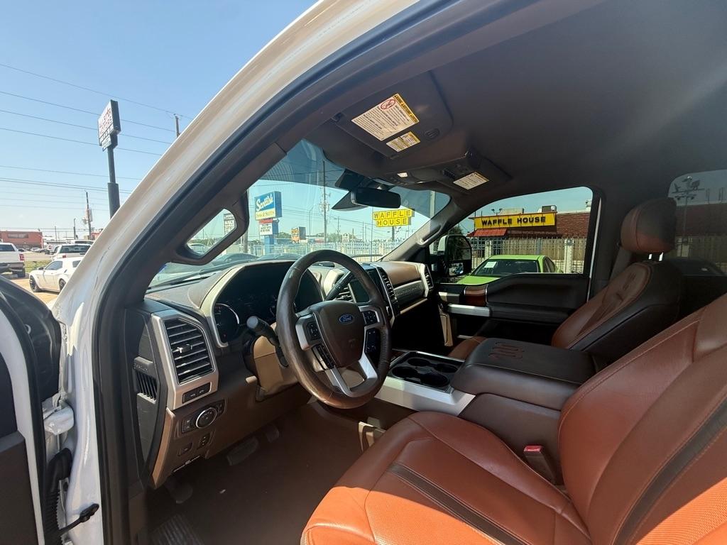 Ford Super Duty F-250 SRW King Ranch 4WD Crew Cab 8' Box 2019