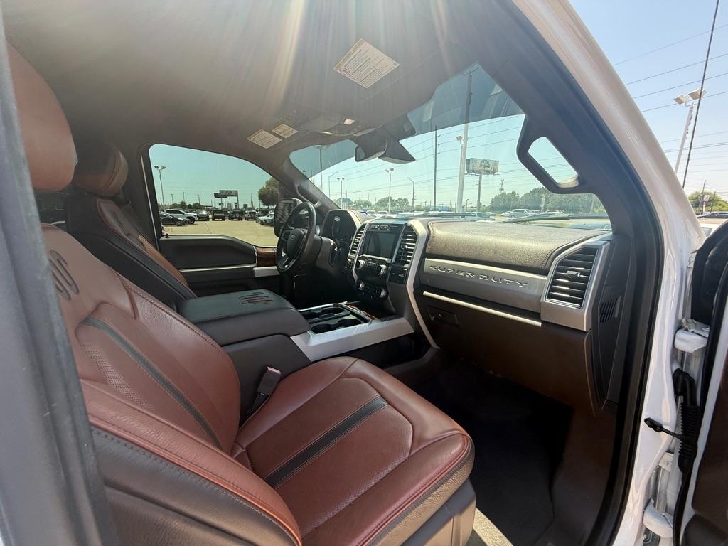Ford Super Duty F-250 SRW King Ranch 4WD Crew Cab 8' Box 2019