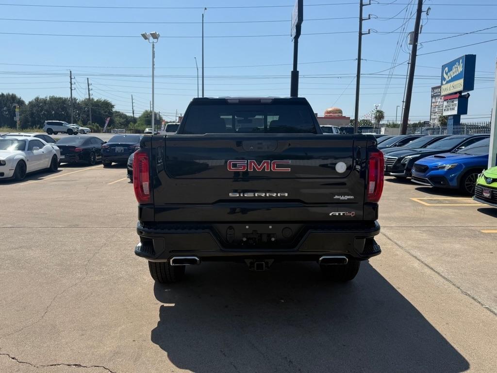 GMC Sierra 1500 4WD Crew Cab 147" AT4 2019