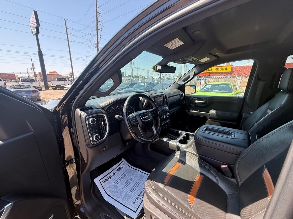 GMC Sierra 1500 4WD Crew Cab 147" AT4 2019