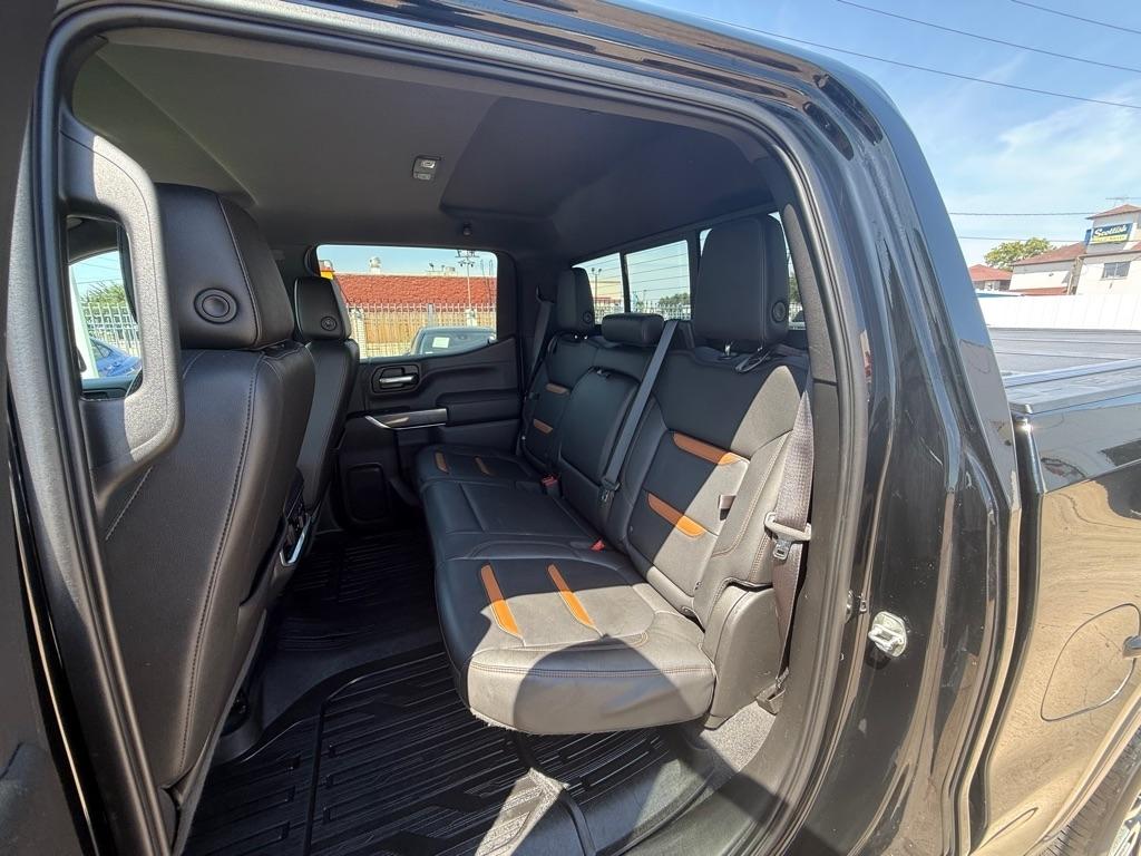 GMC Sierra 1500 4WD Crew Cab 147" AT4 2019