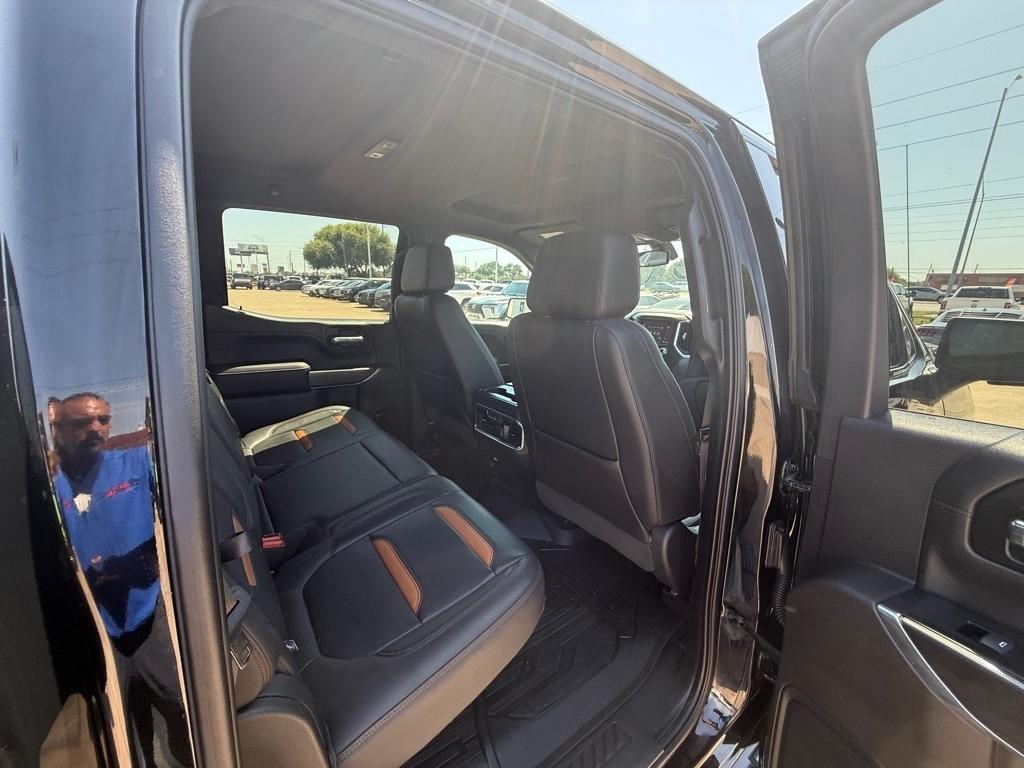 GMC Sierra 1500 4WD Crew Cab 147" AT4 2019