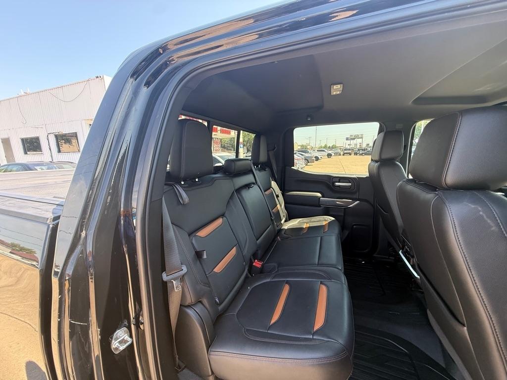GMC Sierra 1500 4WD Crew Cab 147" AT4 2019