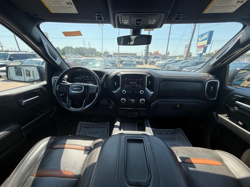 GMC Sierra 1500 4WD Crew Cab 147" AT4 2019