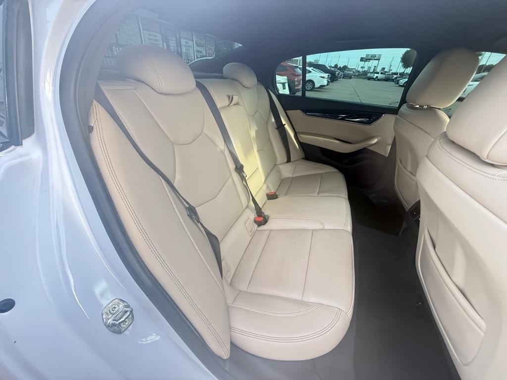 Cadillac CT5 4dr Sdn Premium Luxury 2022