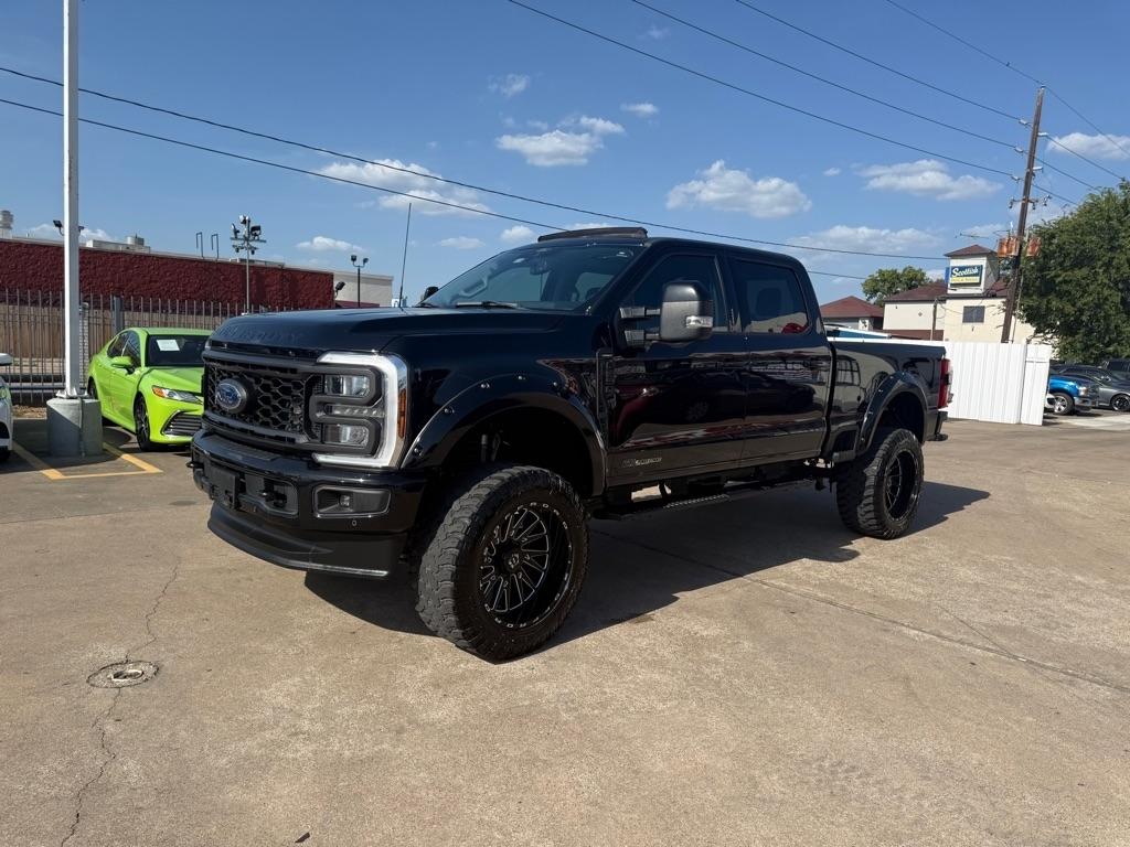 Ford F-250 SD Lariat Crew Cab 4WD 2024