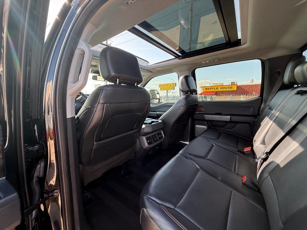 Ford F-250 SD Lariat Crew Cab 4WD 2024
