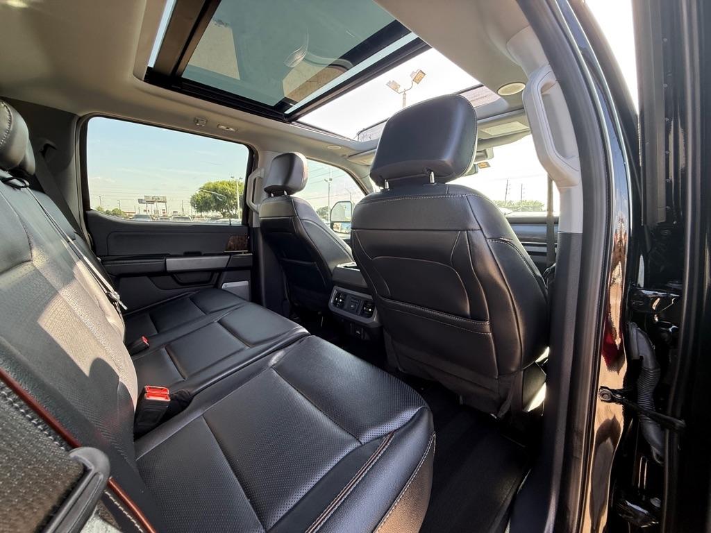 Ford F-250 SD Lariat Crew Cab 4WD 2024