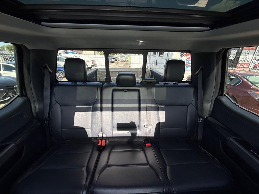 Ford F-250 SD Lariat Crew Cab 4WD 2024