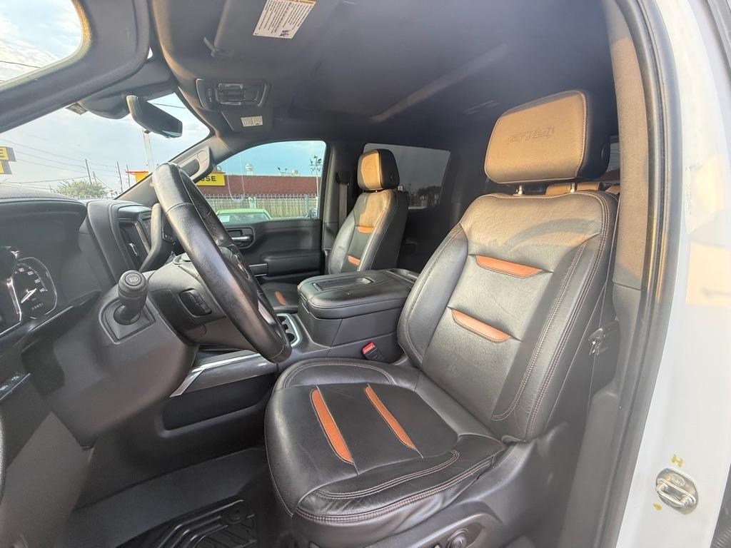 GMC Sierra 1500 4WD Crew Cab 147" AT4 2020