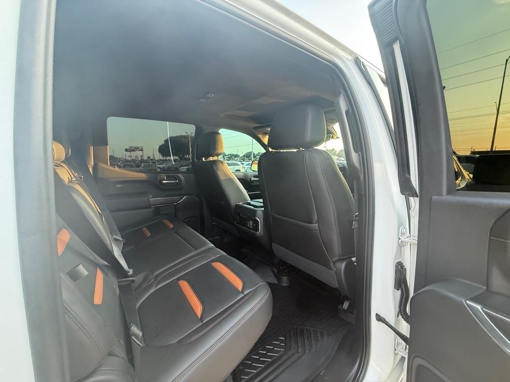 GMC Sierra 1500 4WD Crew Cab 147" AT4 2020