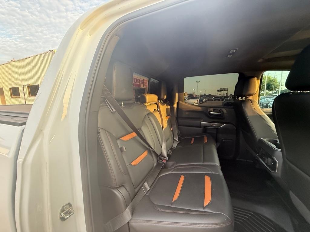 GMC Sierra 1500 4WD Crew Cab 147" AT4 2020
