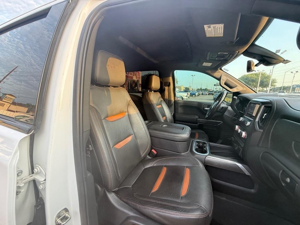 GMC Sierra 1500 4WD Crew Cab 147" AT4 2020