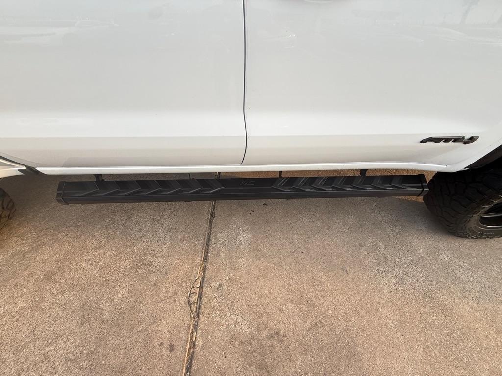 GMC Sierra 1500 4WD Crew Cab 147" AT4 2020