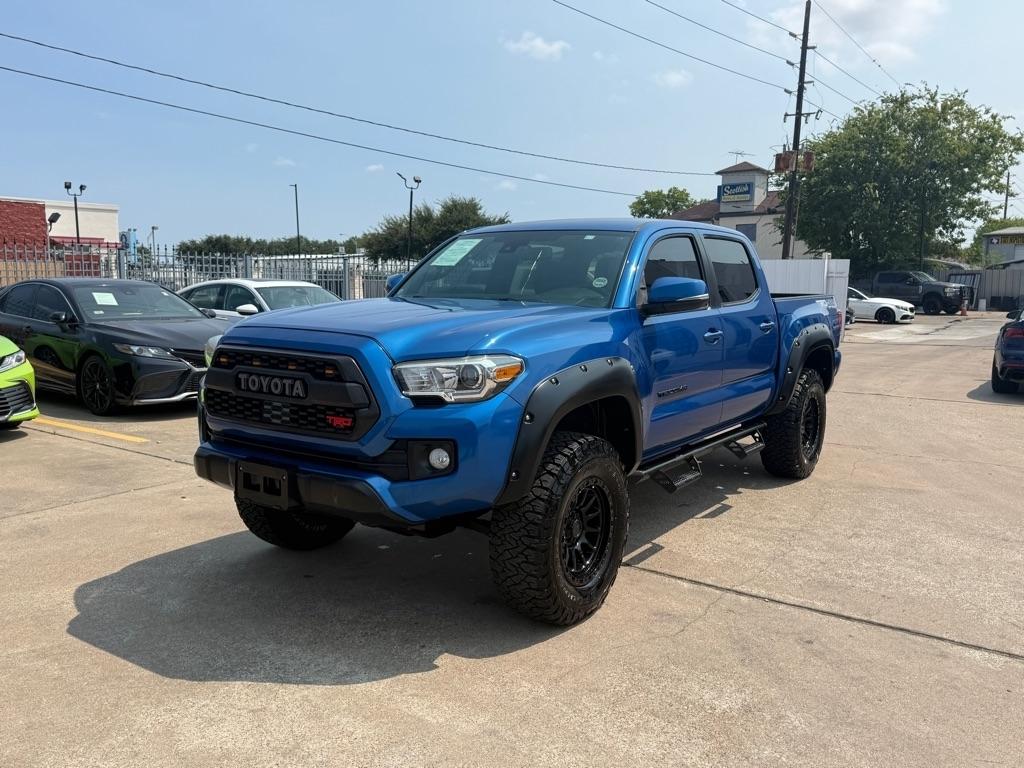 Toyota Tacoma TRD Off Road Double Cab 5' Bed V6 4x4 MT (Natl) 2018