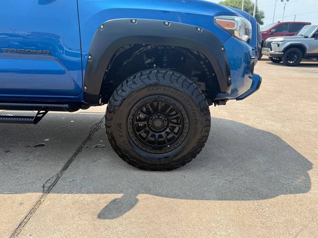 Toyota Tacoma TRD Off Road Double Cab 5' Bed V6 4x4 MT (Natl) 2018