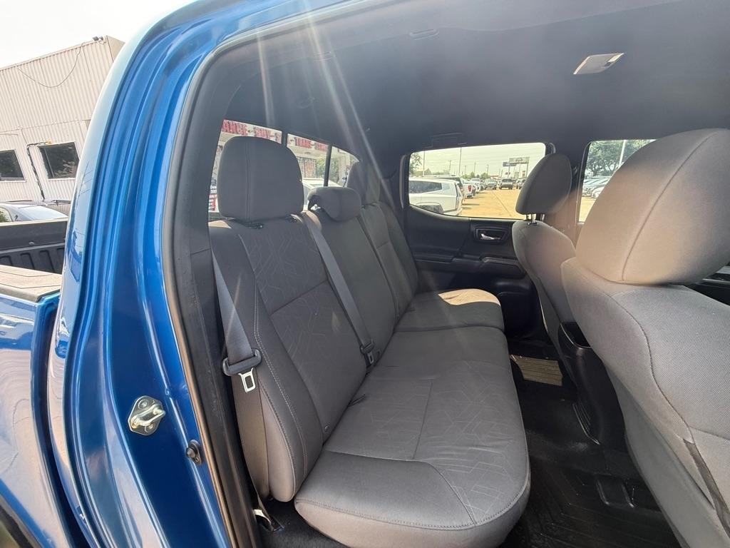 Toyota Tacoma TRD Off Road Double Cab 5' Bed V6 4x4 MT (Natl) 2018