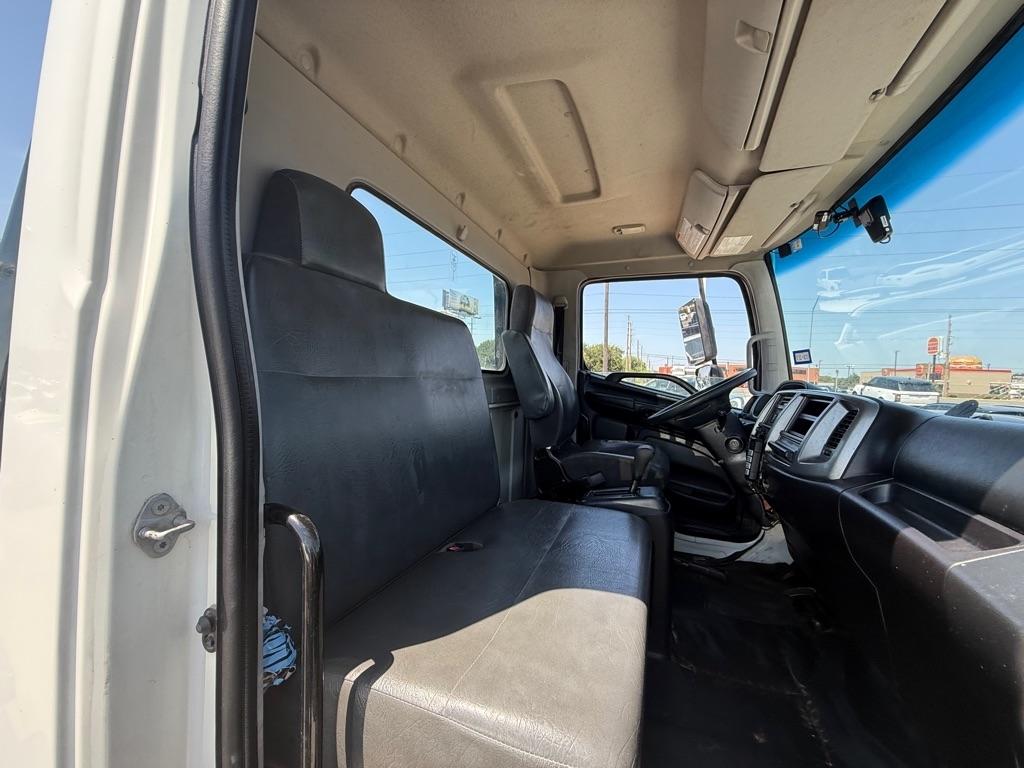Hino Conventional Cab  2014