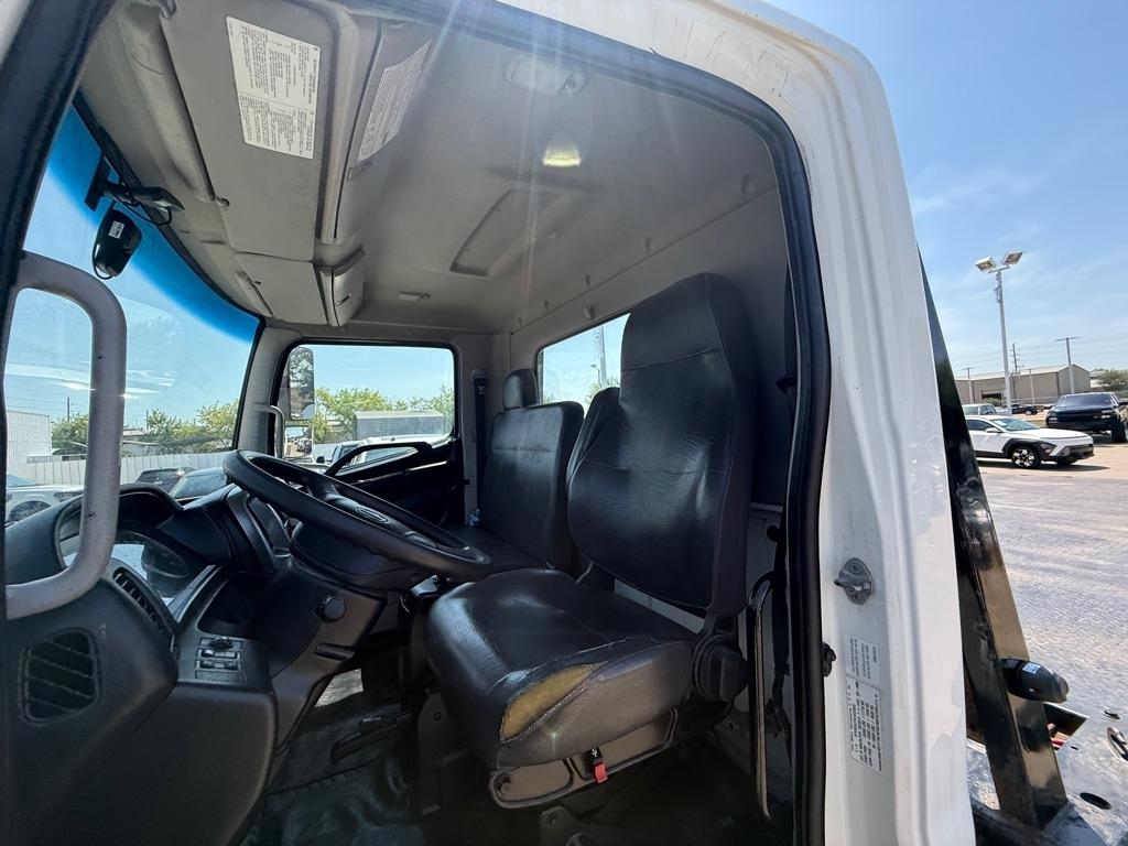 Hino Conventional Cab  2014