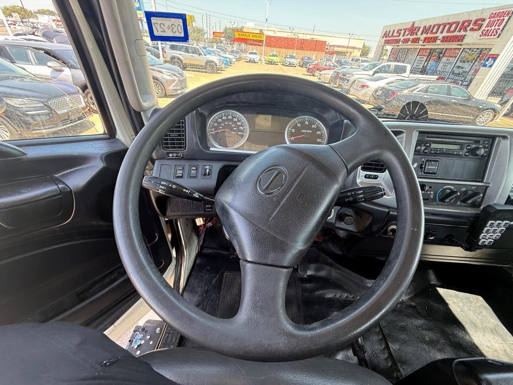 Hino Conventional Cab  2014