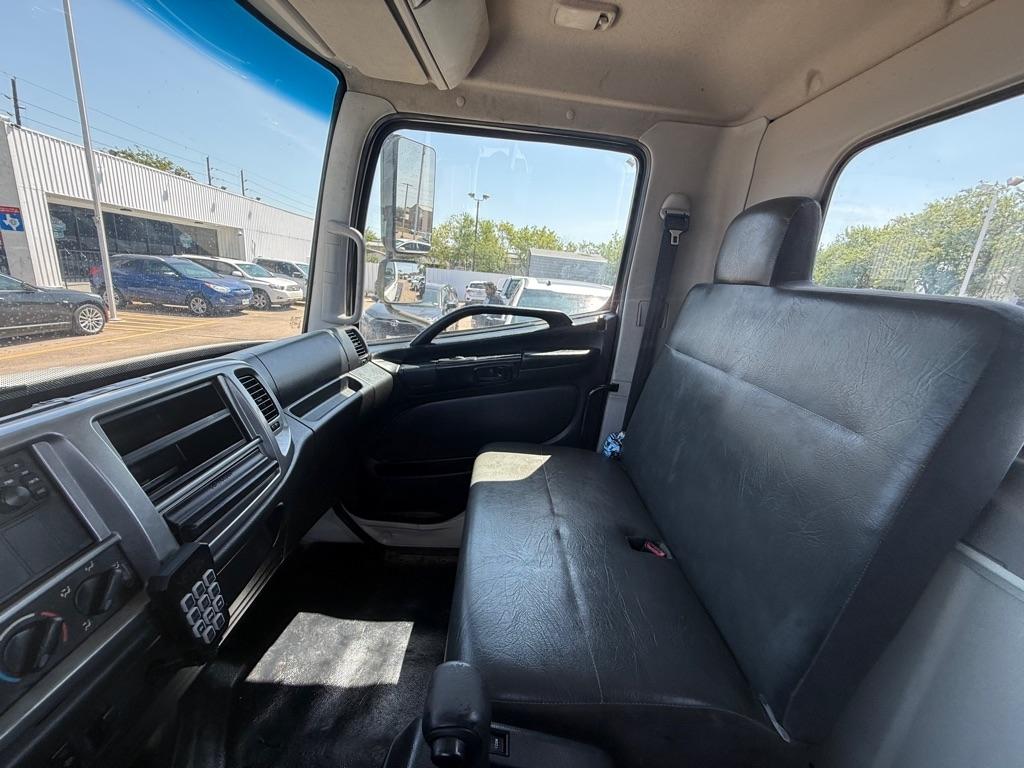 Hino Conventional Cab  2014