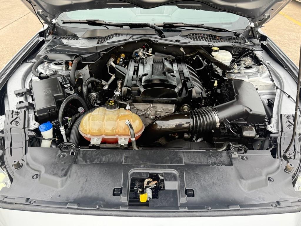 Ford Mustang EcoBoost Convertible 2020
