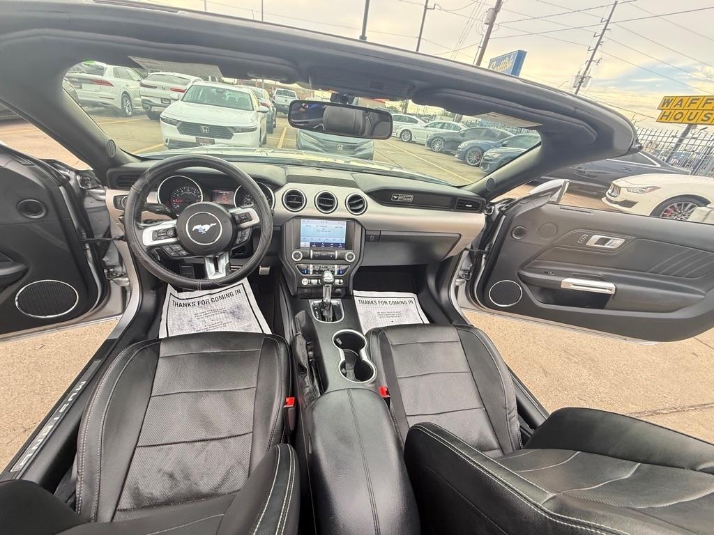 Ford Mustang EcoBoost Convertible 2020