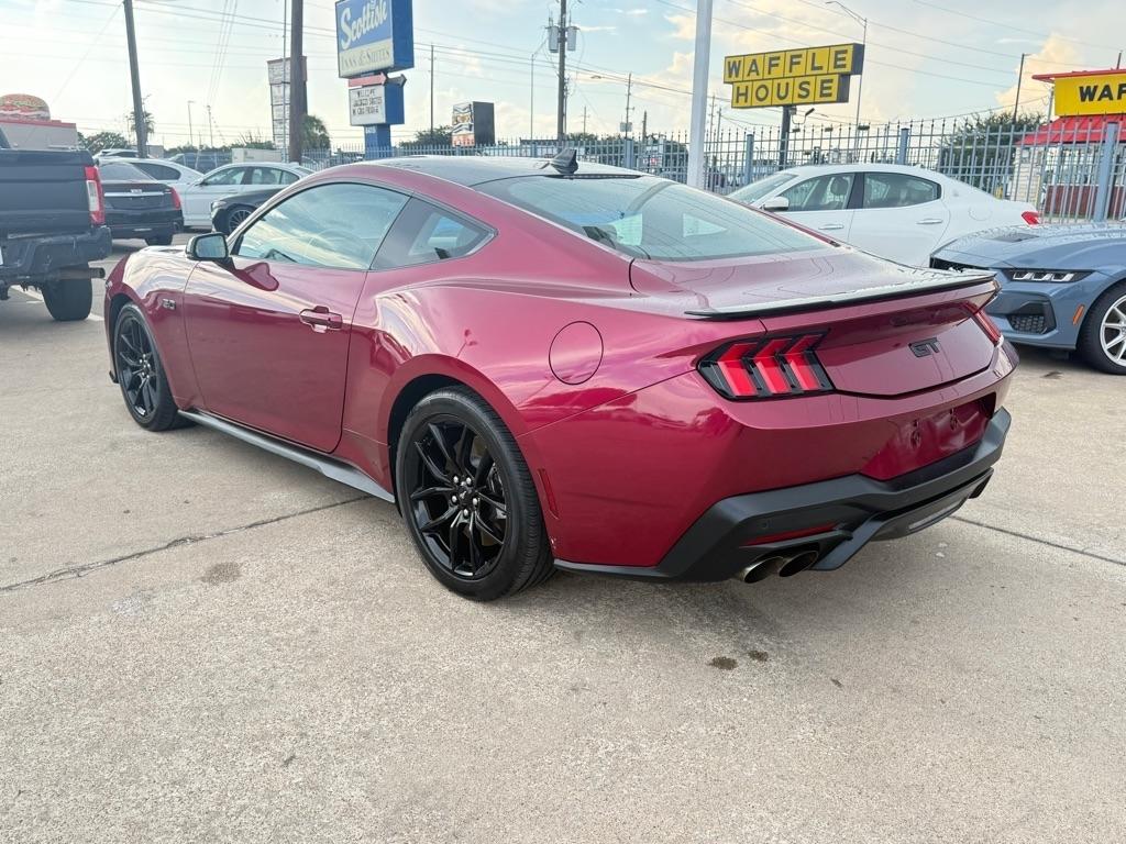Ford Mustang GT Coupe 2025