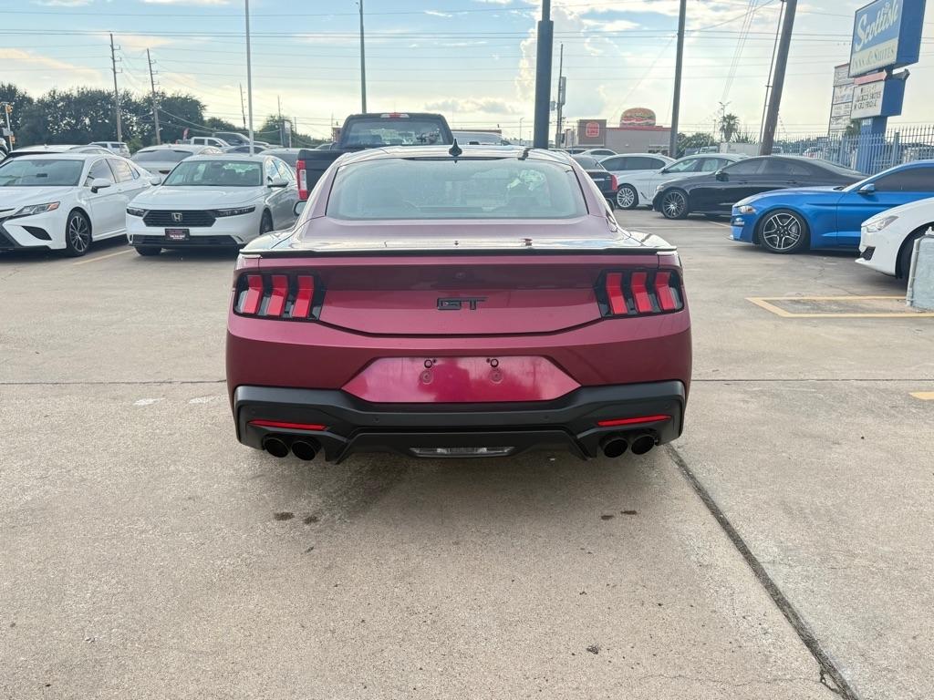 Ford Mustang GT Coupe 2025