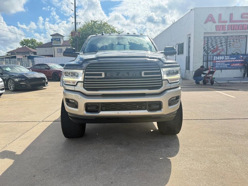 RAM 2500 Big Horn 4x4 Crew Cab 6'4" Box 2020
