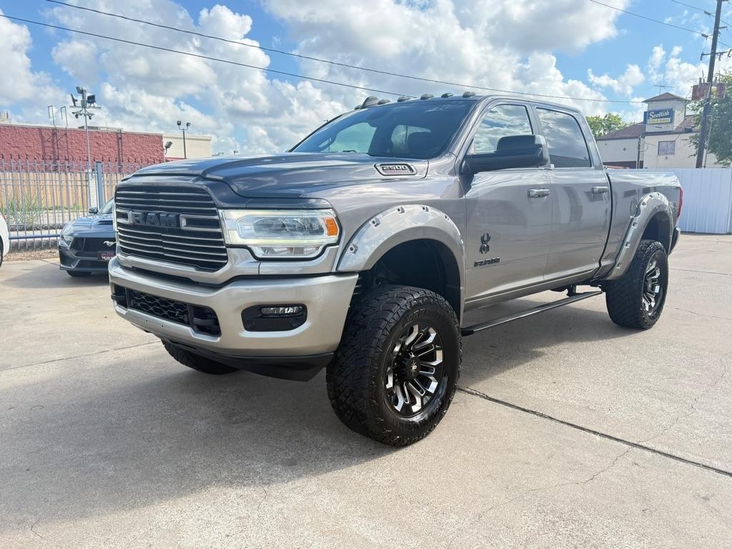 RAM 2500 Big Horn 4x4 Crew Cab 6'4" Box 2020