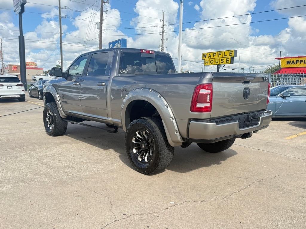 RAM 2500 Big Horn 4x4 Crew Cab 6'4" Box 2020