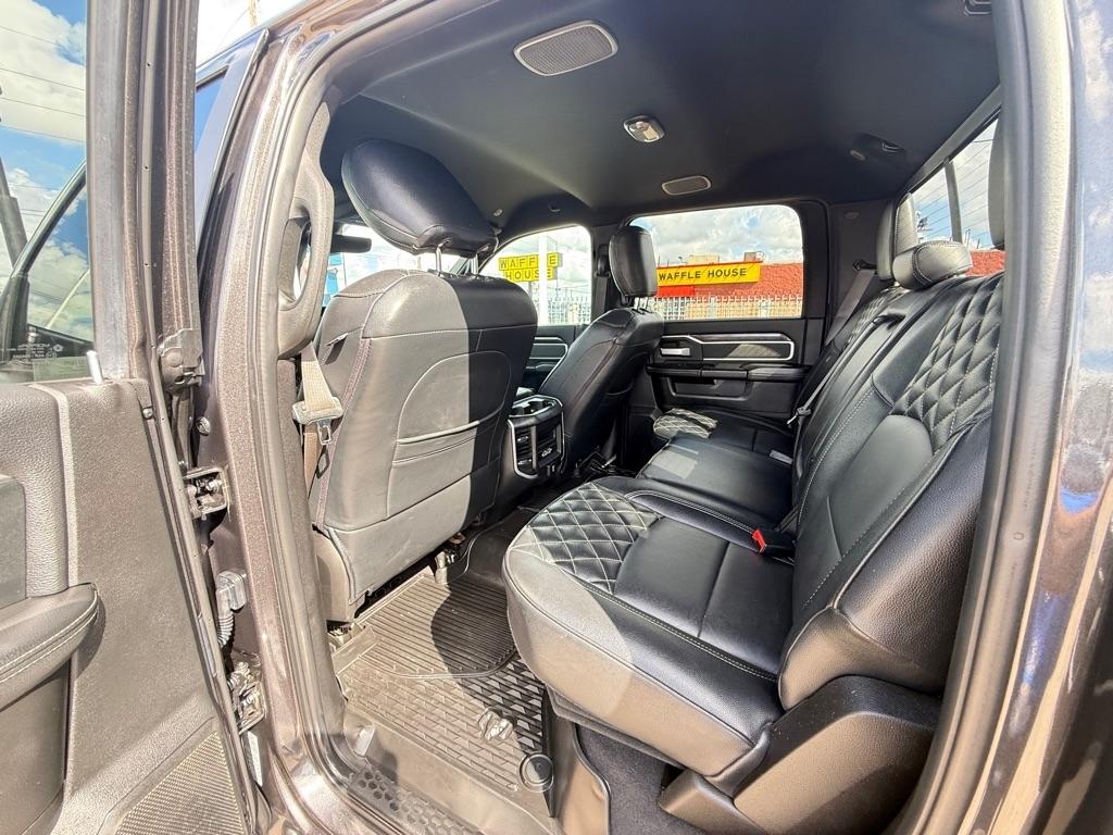 RAM 2500 Big Horn 4x4 Crew Cab 6'4" Box 2020