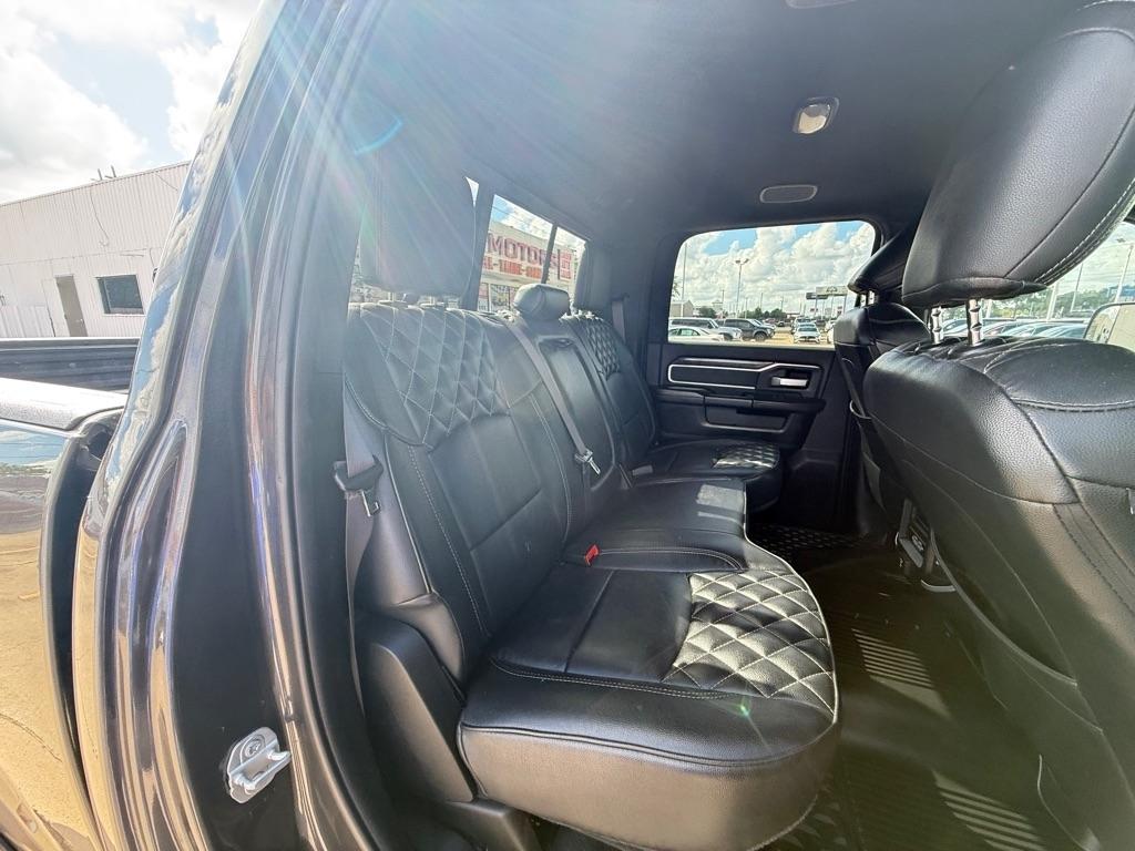 RAM 2500 Big Horn 4x4 Crew Cab 6'4" Box 2020