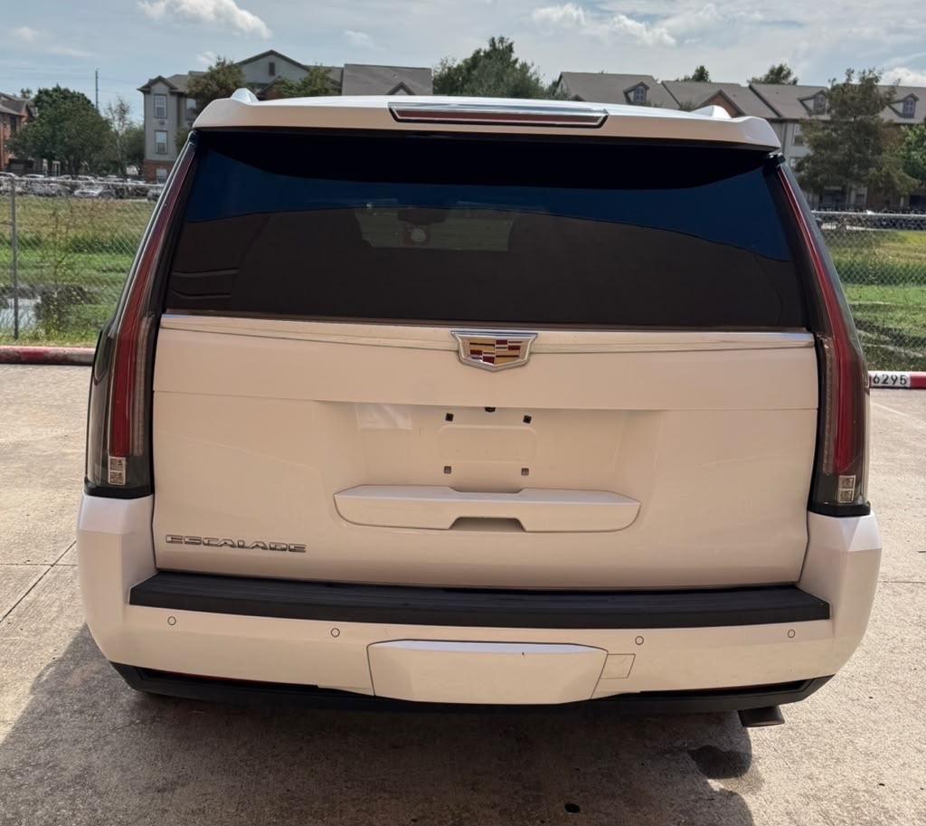Cadillac Escalade 4WD 4dr Premium Collection 2016