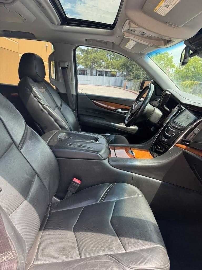 Cadillac Escalade 4WD 4dr Premium Collection 2016