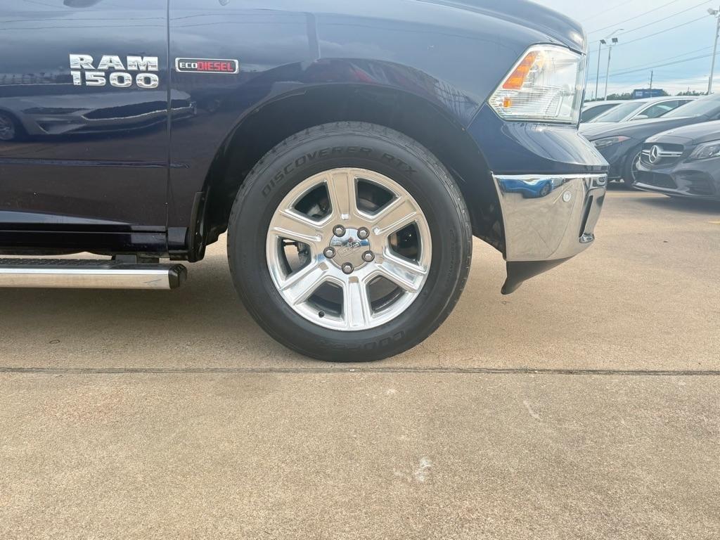 RAM 1500 SLT Crew Cab SWB 4WD 2017