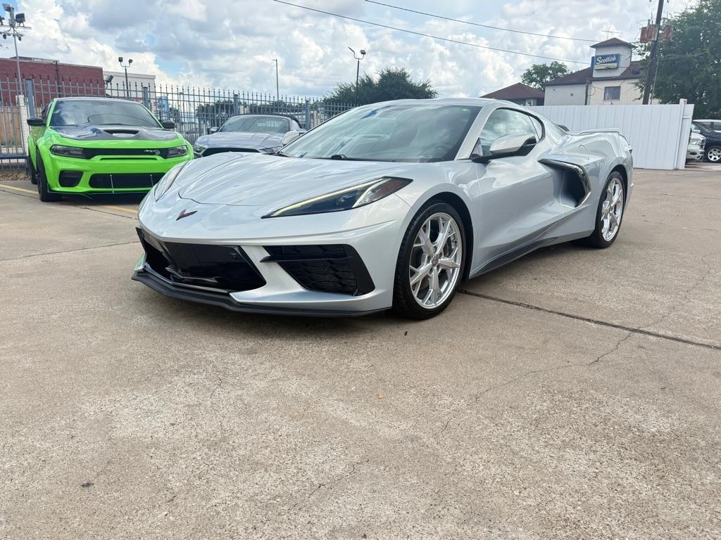 Chevrolet Corvette 2dr Stingray Cpe w/2LT 2021