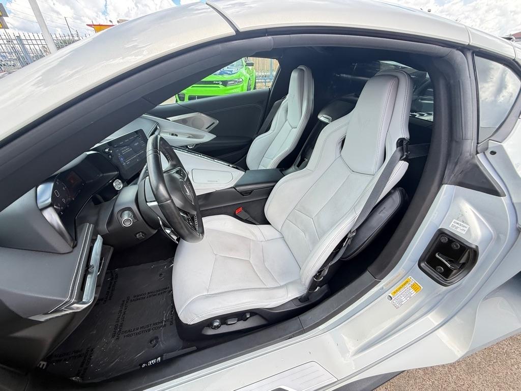 Chevrolet Corvette 2dr Stingray Cpe w/2LT 2021