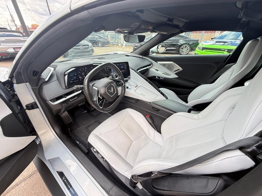 Chevrolet Corvette 2dr Stingray Cpe w/2LT 2021