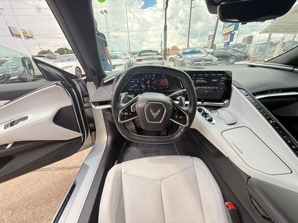 Chevrolet Corvette 2dr Stingray Cpe w/2LT 2021