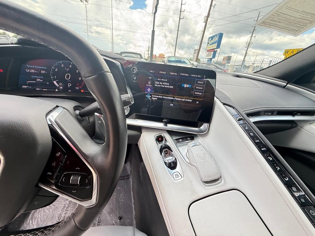 Chevrolet Corvette 2dr Stingray Cpe w/2LT 2021