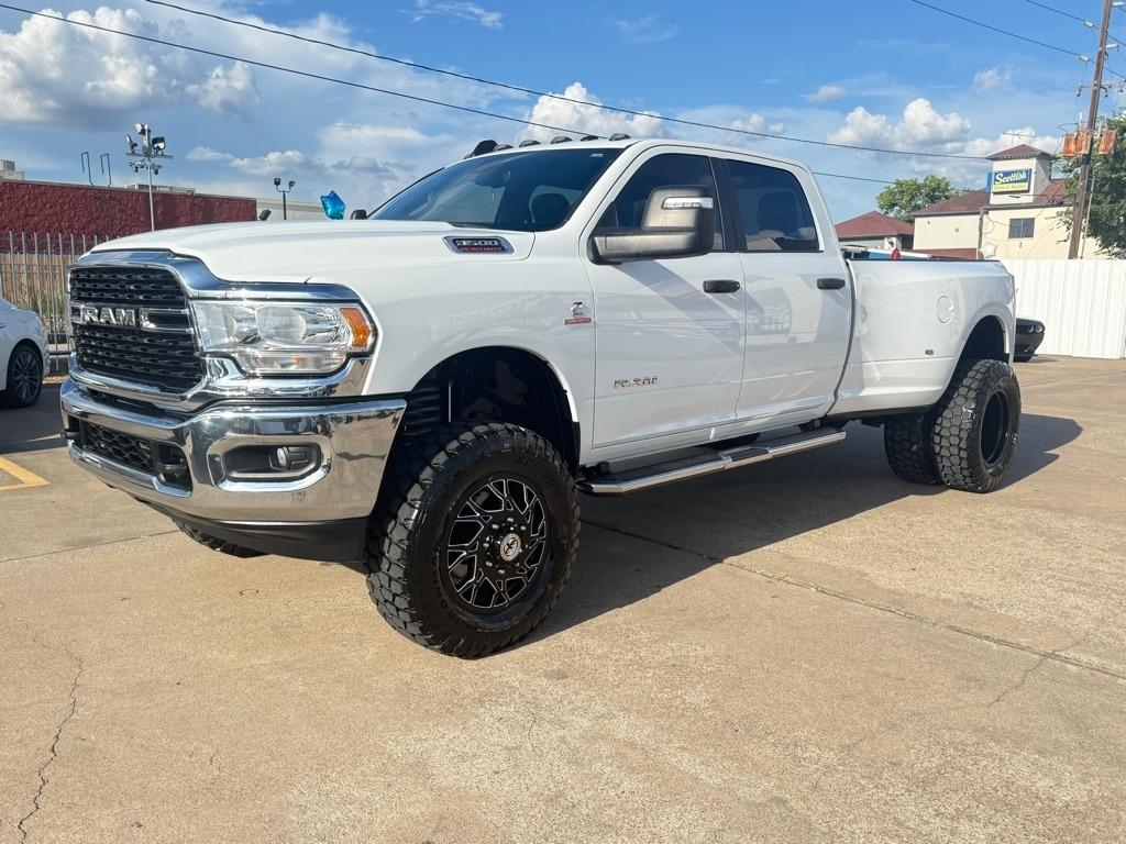 RAM 3500 Big Horn Crew Cab LWB 4WD DRW 2023