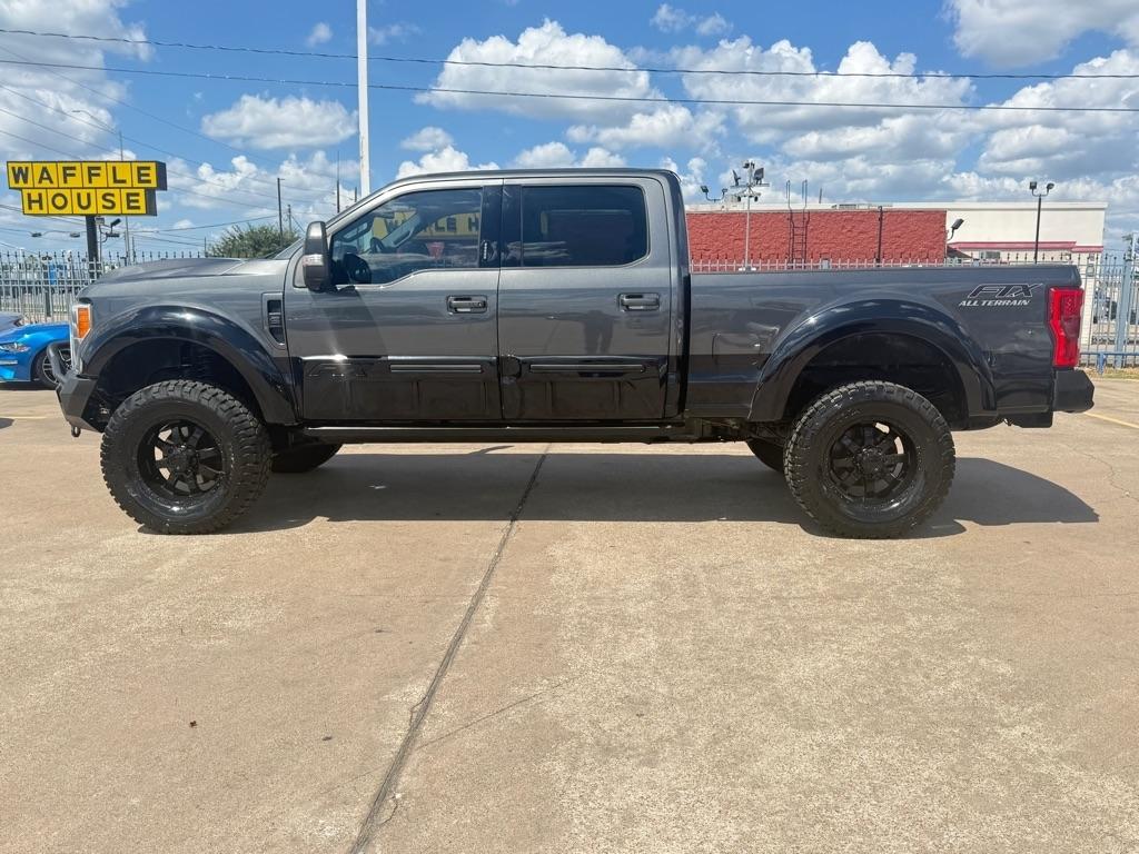 Ford F-250 SD Lariat Crew Cab 4WD 2018