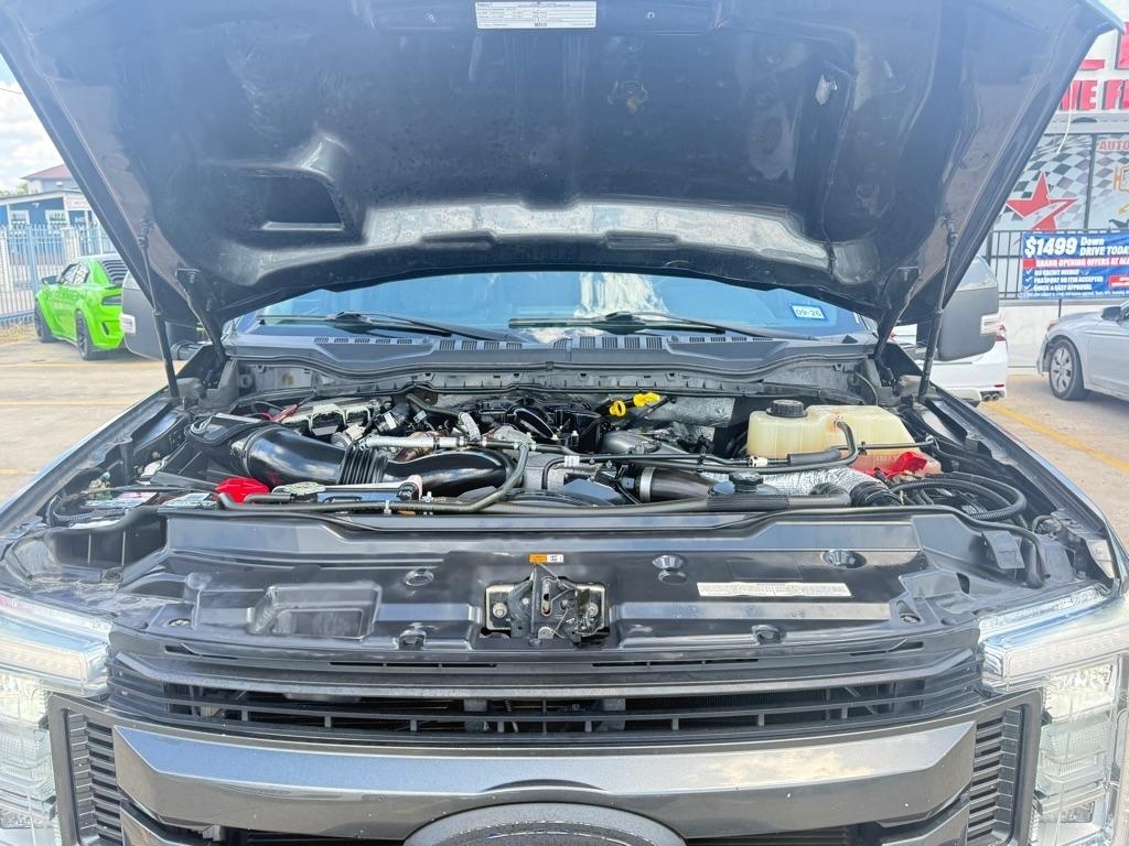 Ford F-250 SD Lariat Crew Cab 4WD 2018