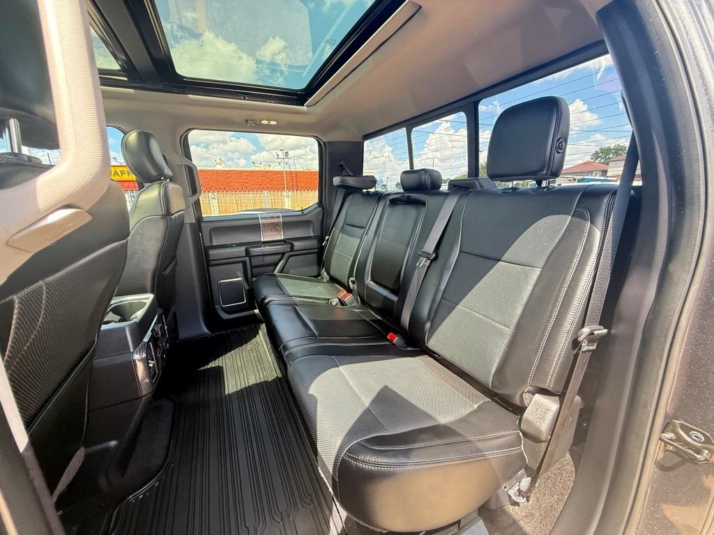 Ford F-250 SD Lariat Crew Cab 4WD 2018