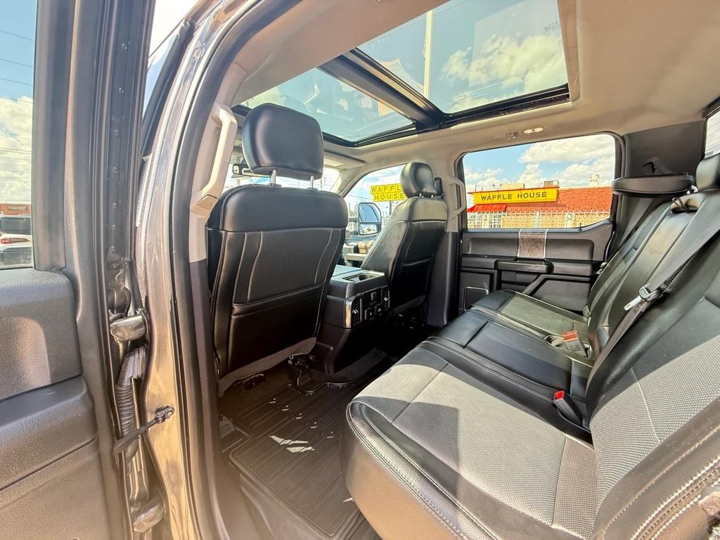 Ford F-250 SD Lariat Crew Cab 4WD 2018
