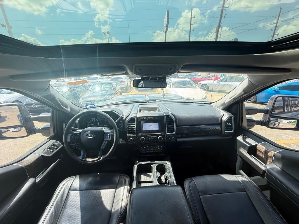 Ford F-250 SD Lariat Crew Cab 4WD 2018