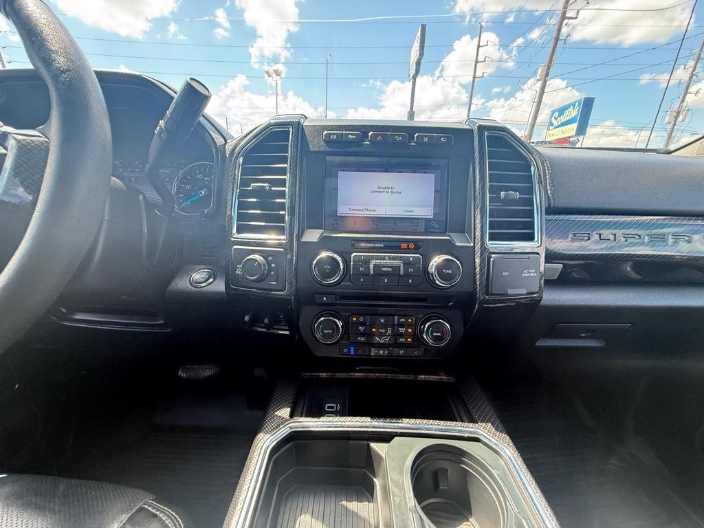 Ford F-250 SD Lariat Crew Cab 4WD 2018
