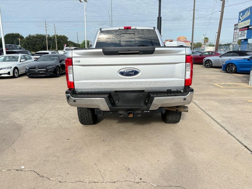 Ford F-250 SD XL Crew Cab 4WD 2018